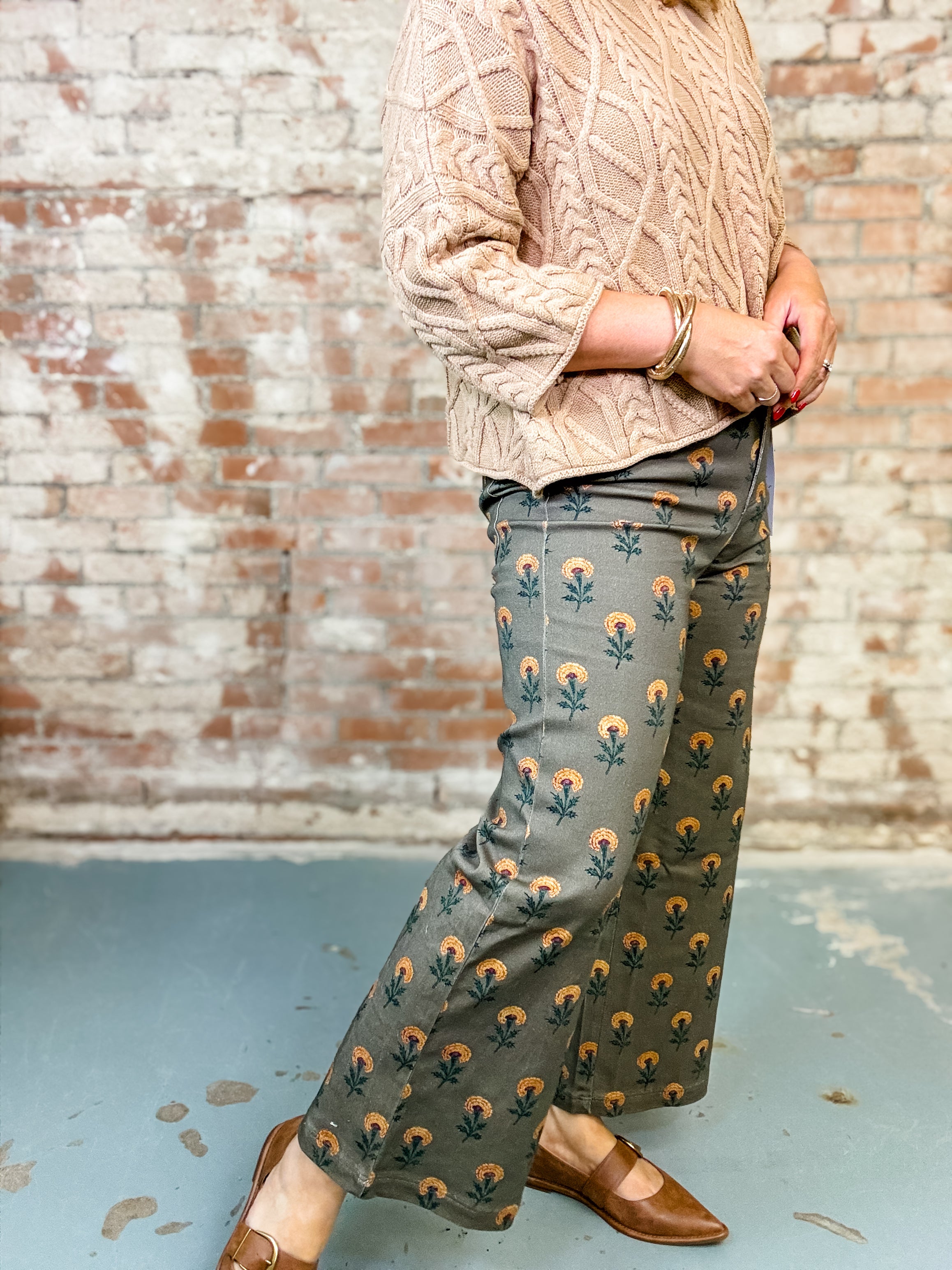Garden Flower Stem Pants