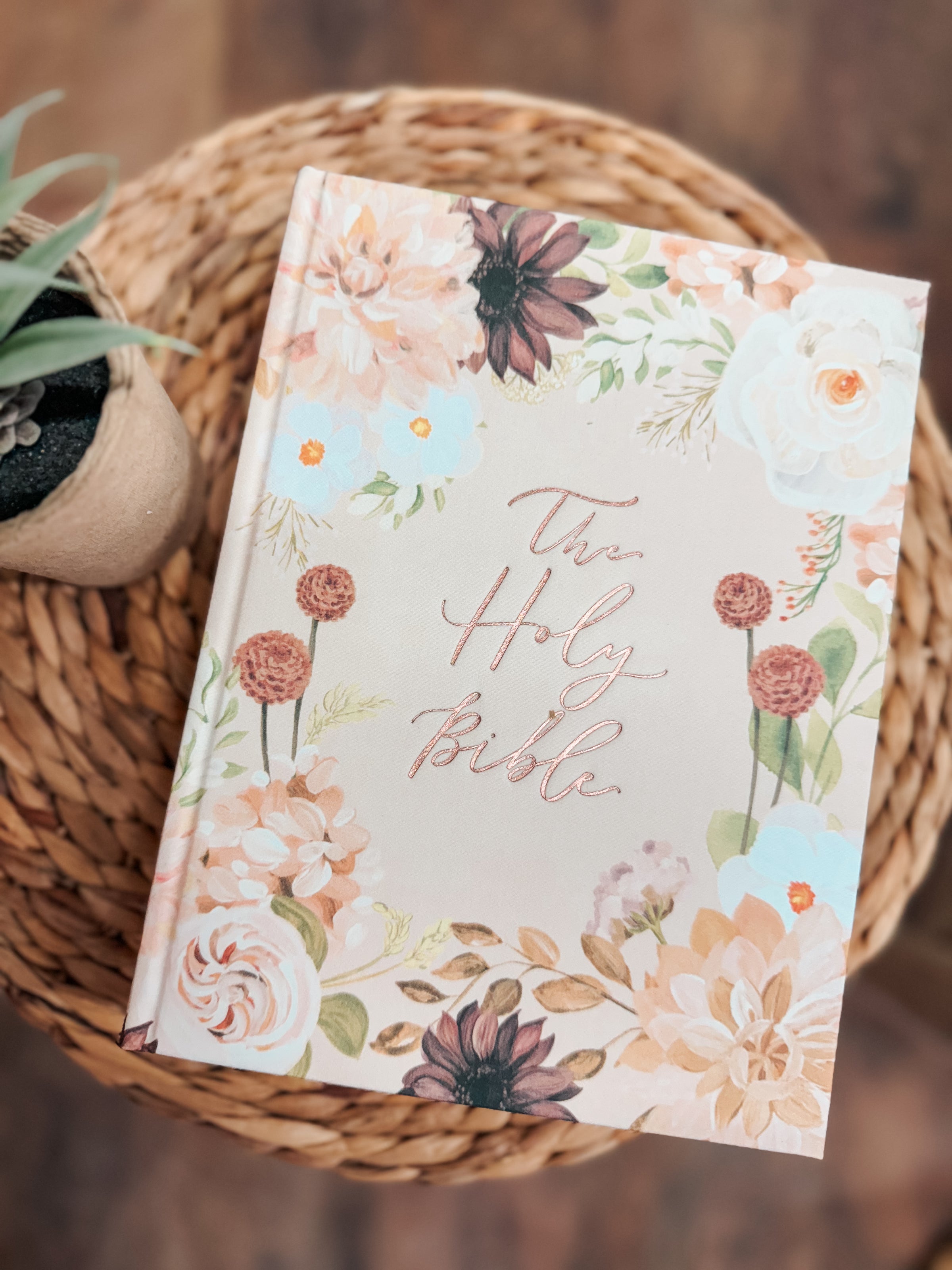 CSB Notetaking Bible | Floral Blush Cloth