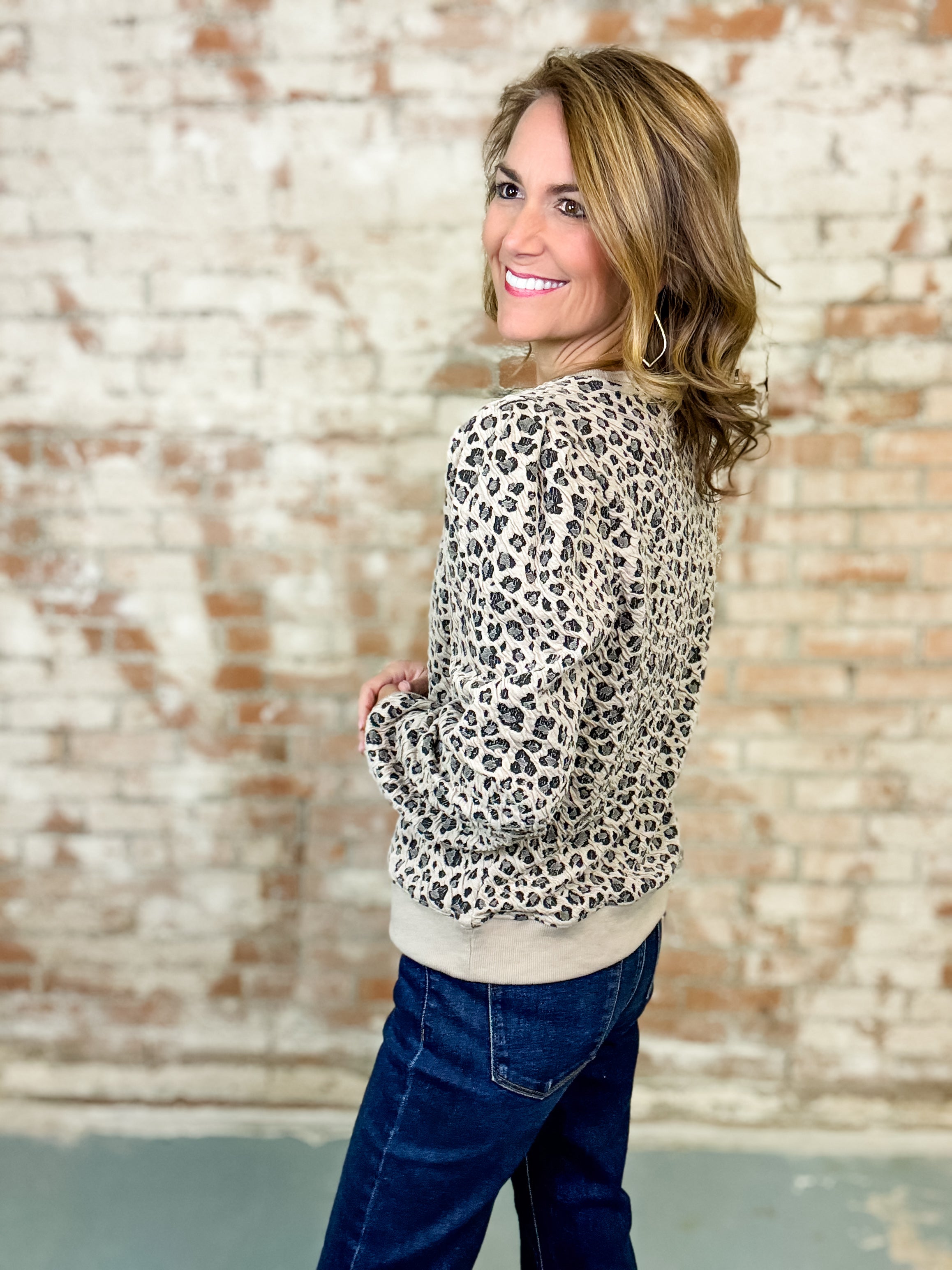 Sora Leopard Top