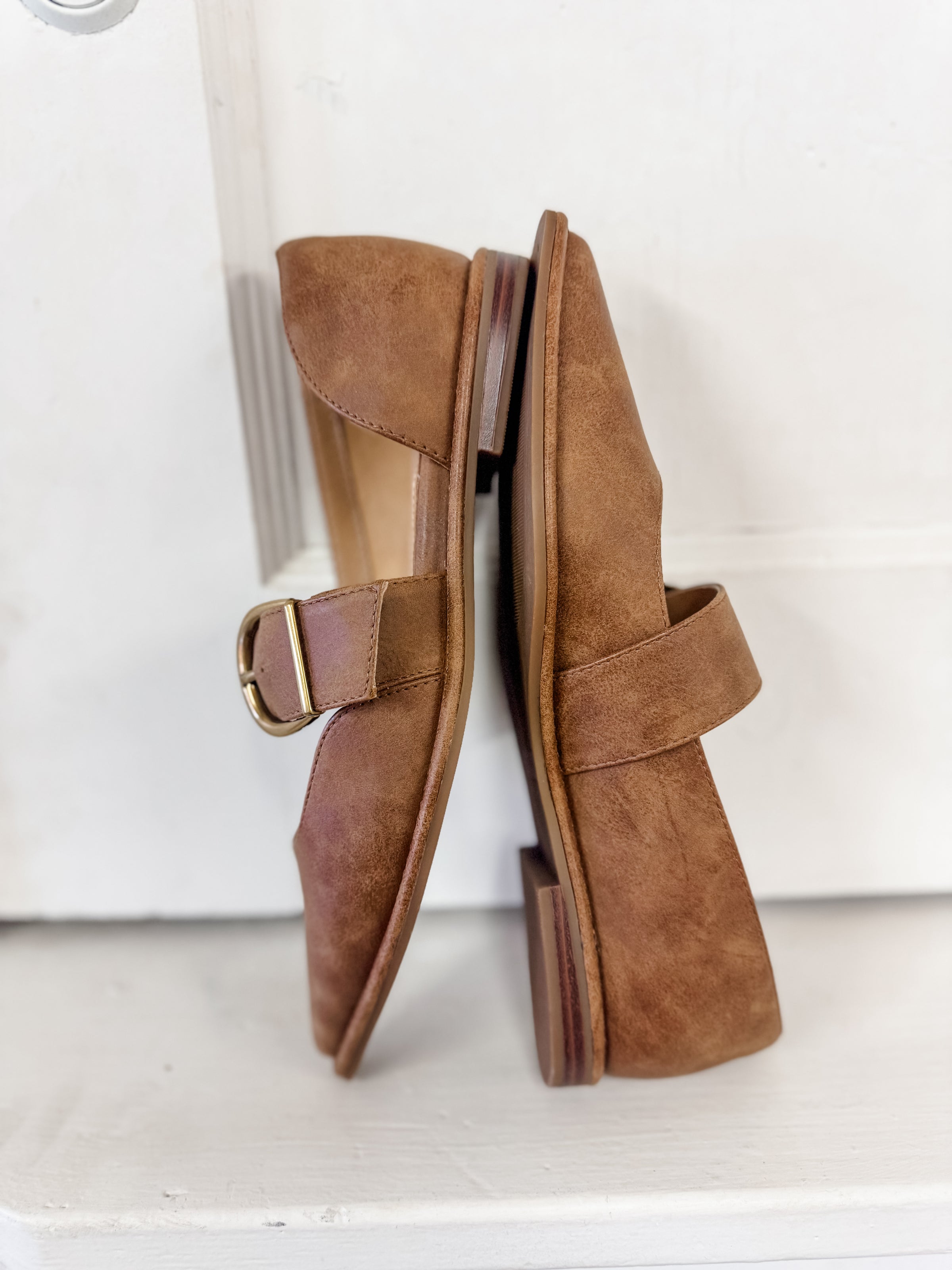 Yellowbox Romeria Flats