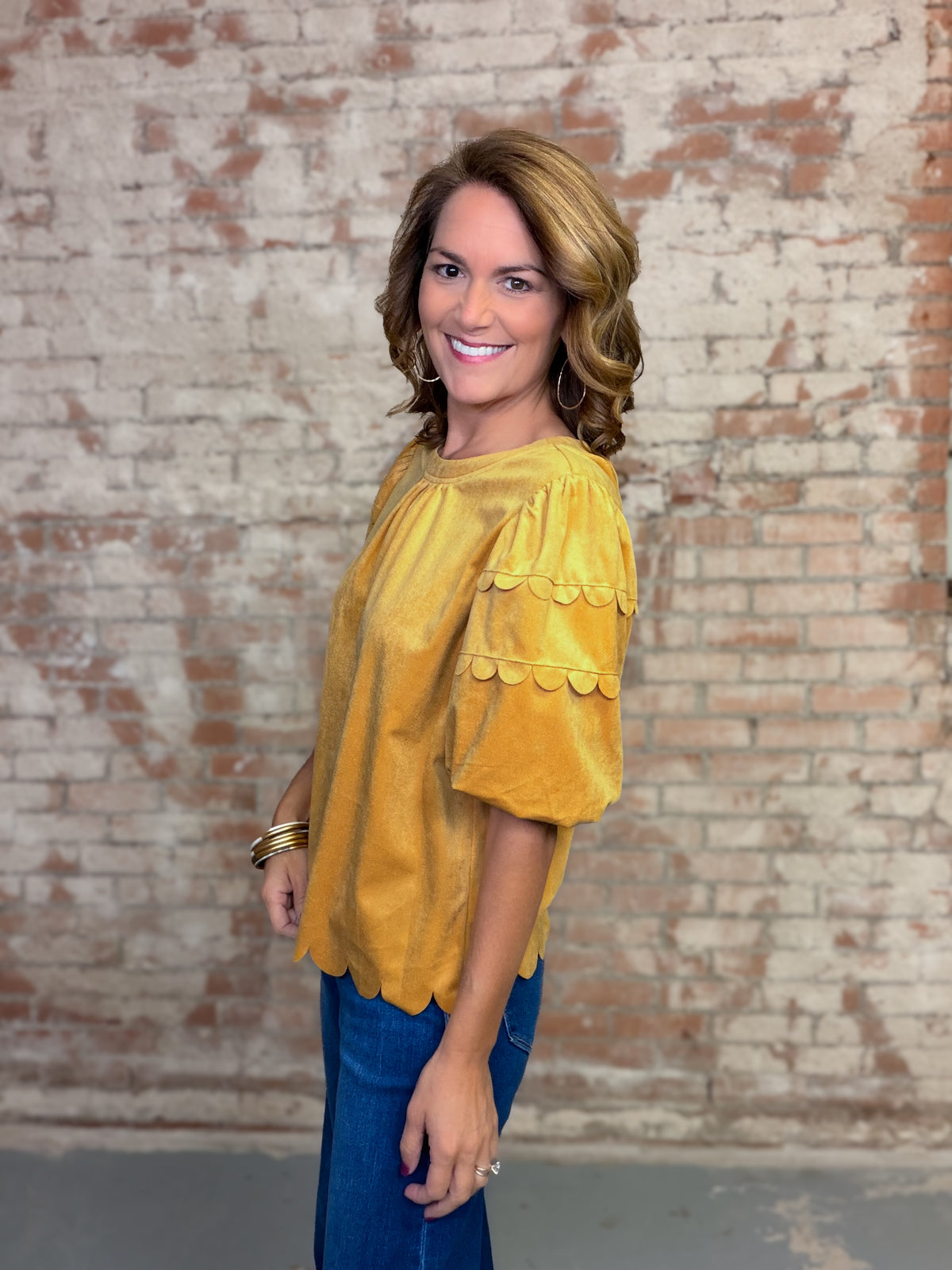 Myrtle Scallop Detail Top