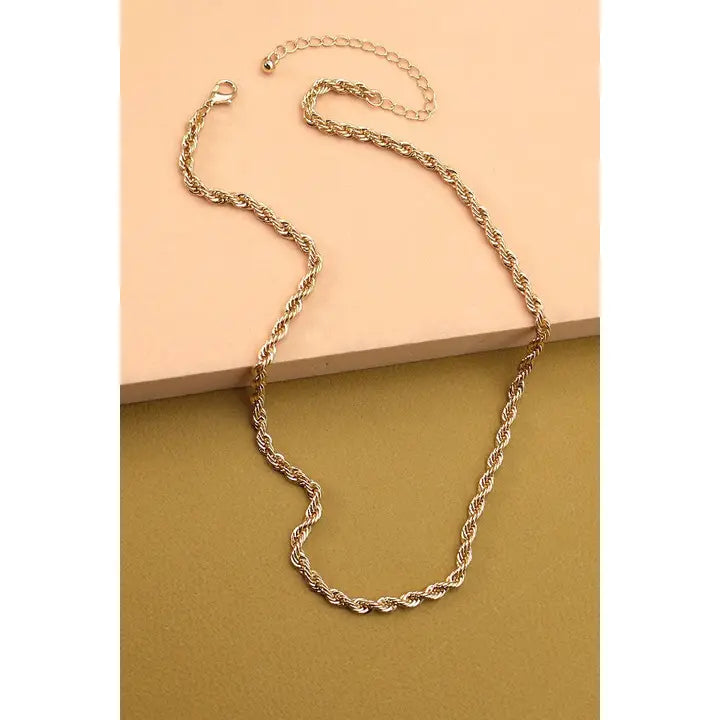 Sheyla Rope Chain Necklace