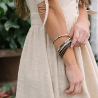 Natural Horn Bangle Set | Sunshine Tienda