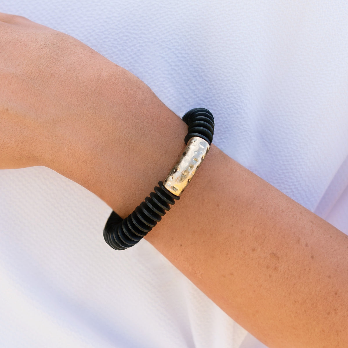 Cielo Gold Bar + Black Bead Bracelet