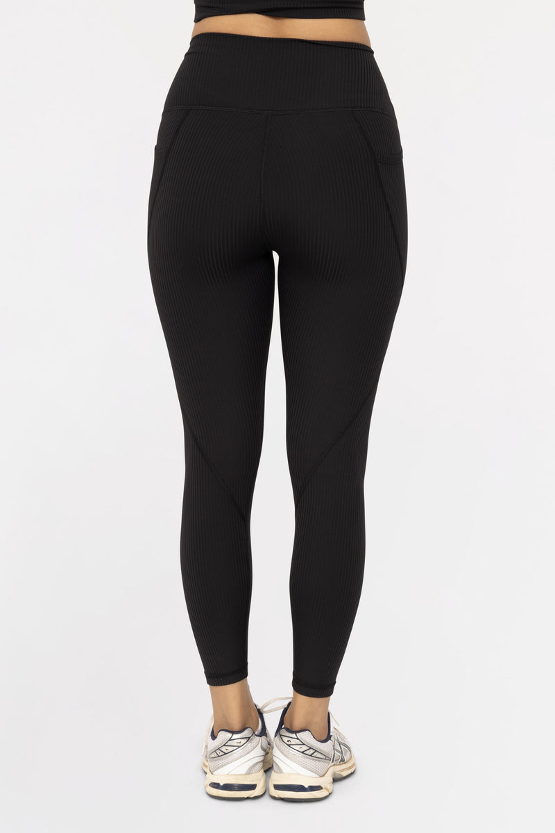 Easley Soft Ribbed Cropped Leggings