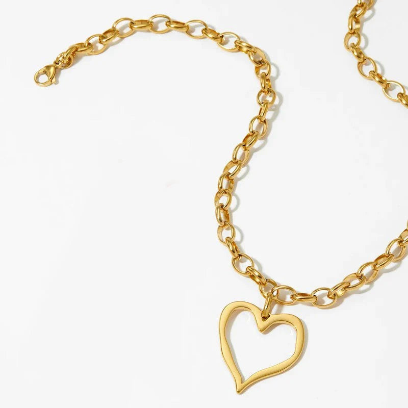 Naveah Heart Necklace