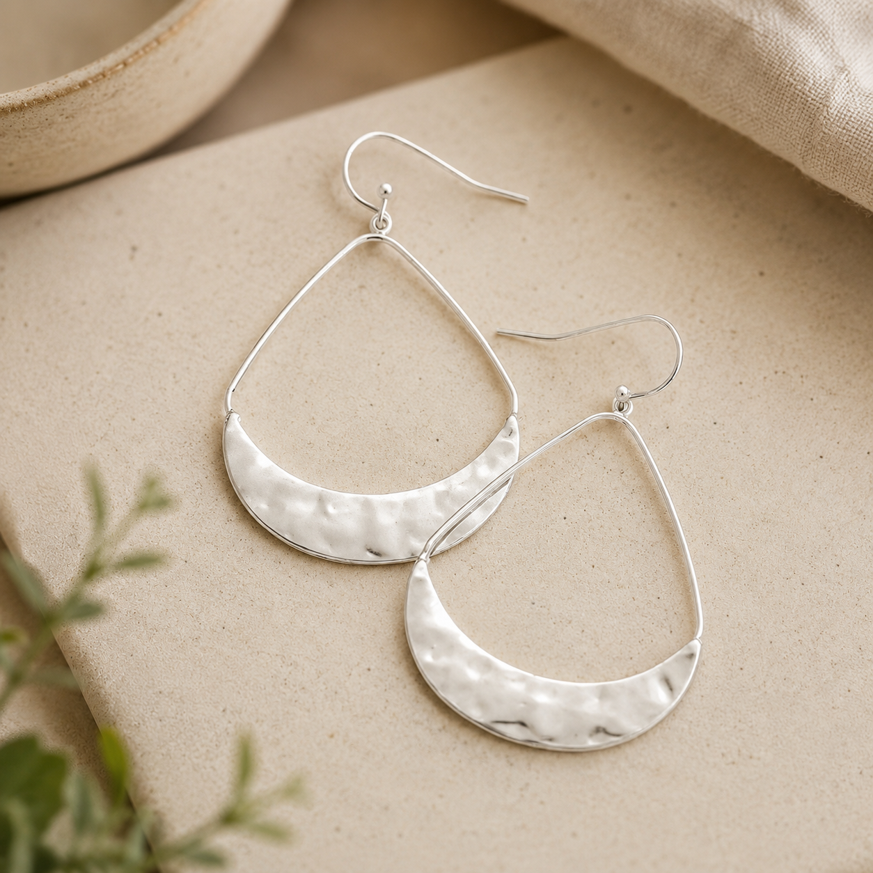 Kandy Teardrop Earrings