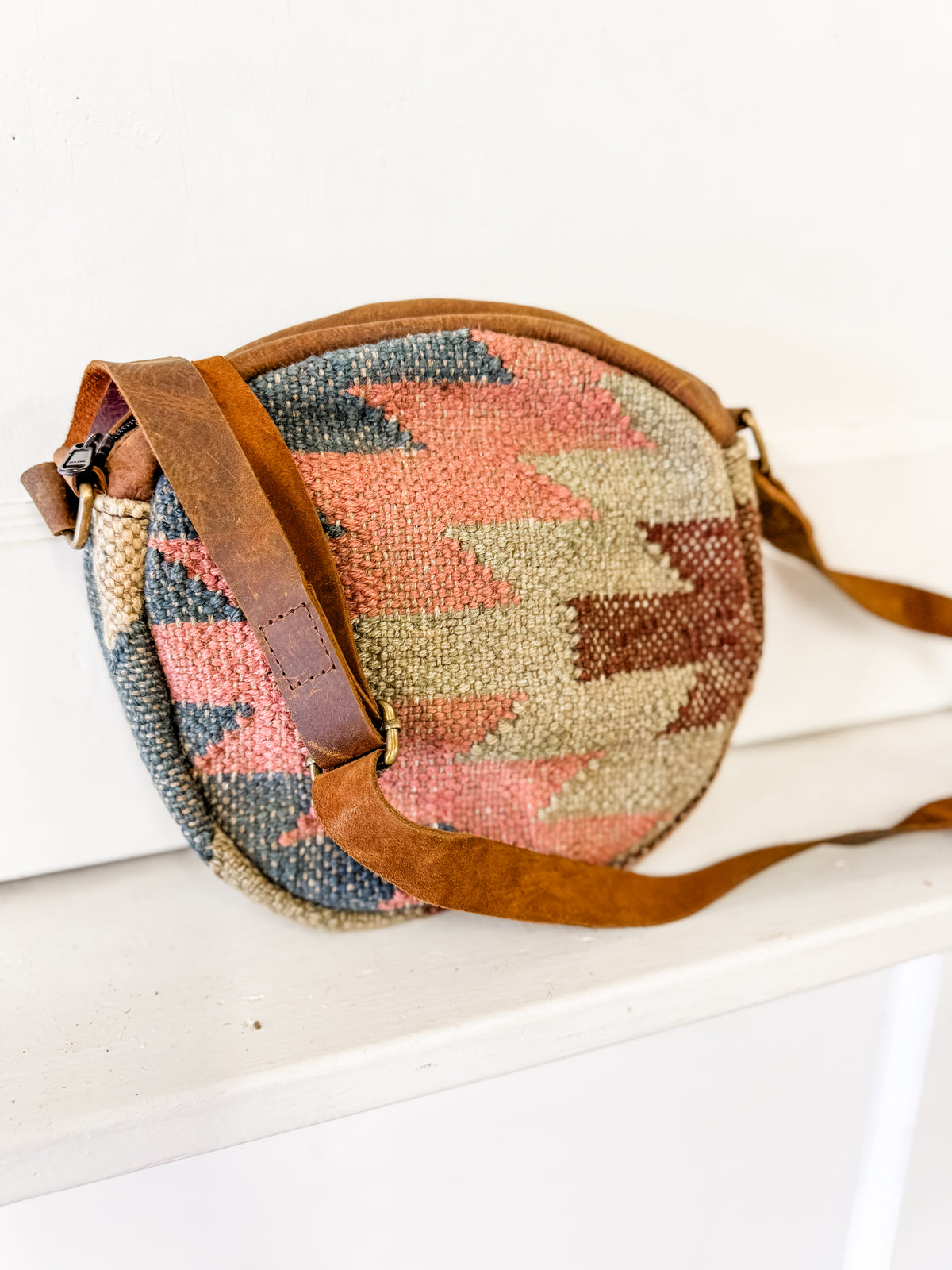 Henlee Round Tapestry Crossbody