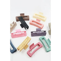 Rue Matte Hair Claw