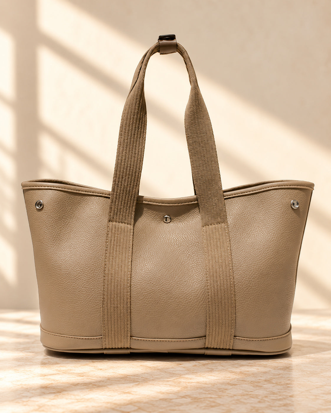 Demi Simple Tote