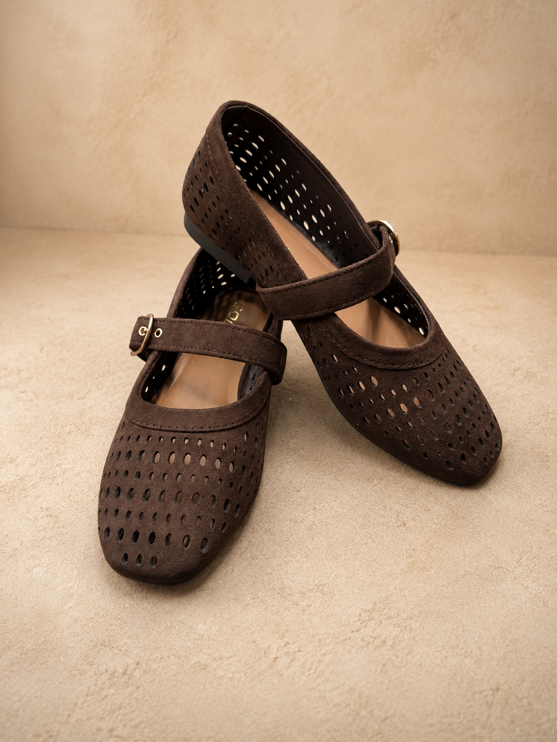 Sheila Mocha Flat