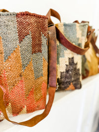 Benet Medium Crossbody