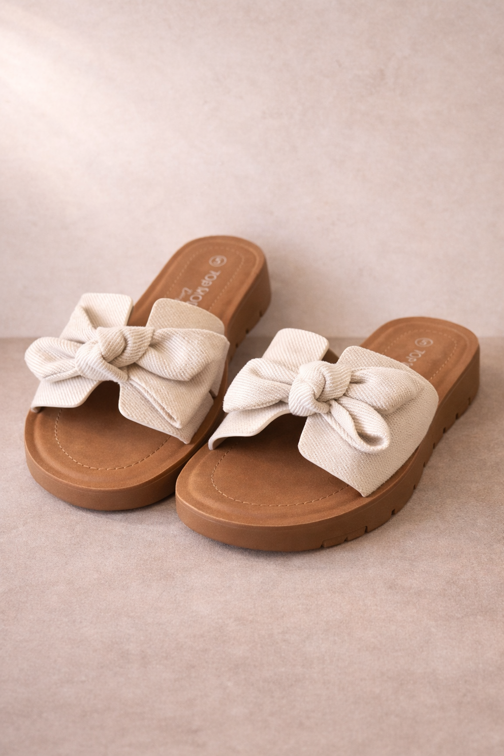 Sandie Bow Sandal