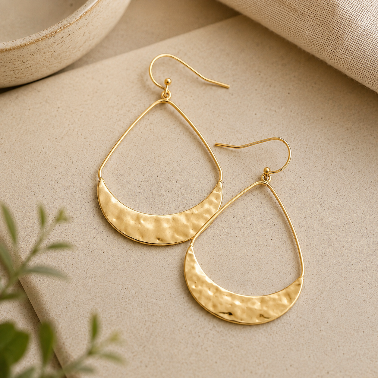 Kandi Teardrop Gold Earrings
