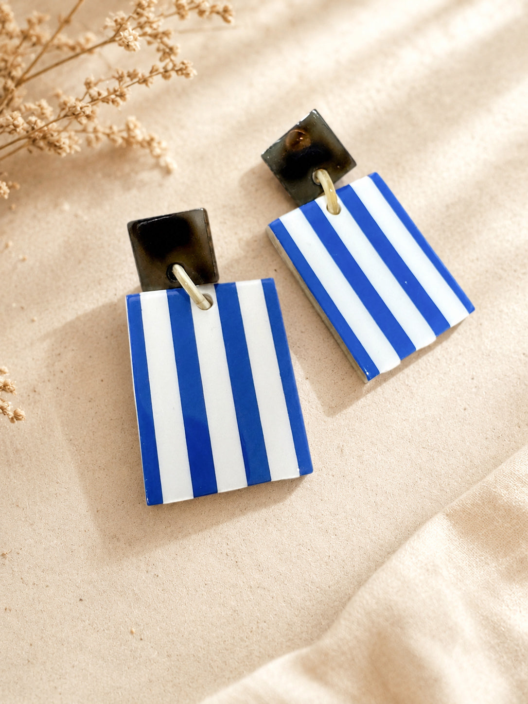 Bermuda Block Earrings | Sunshine Tienda