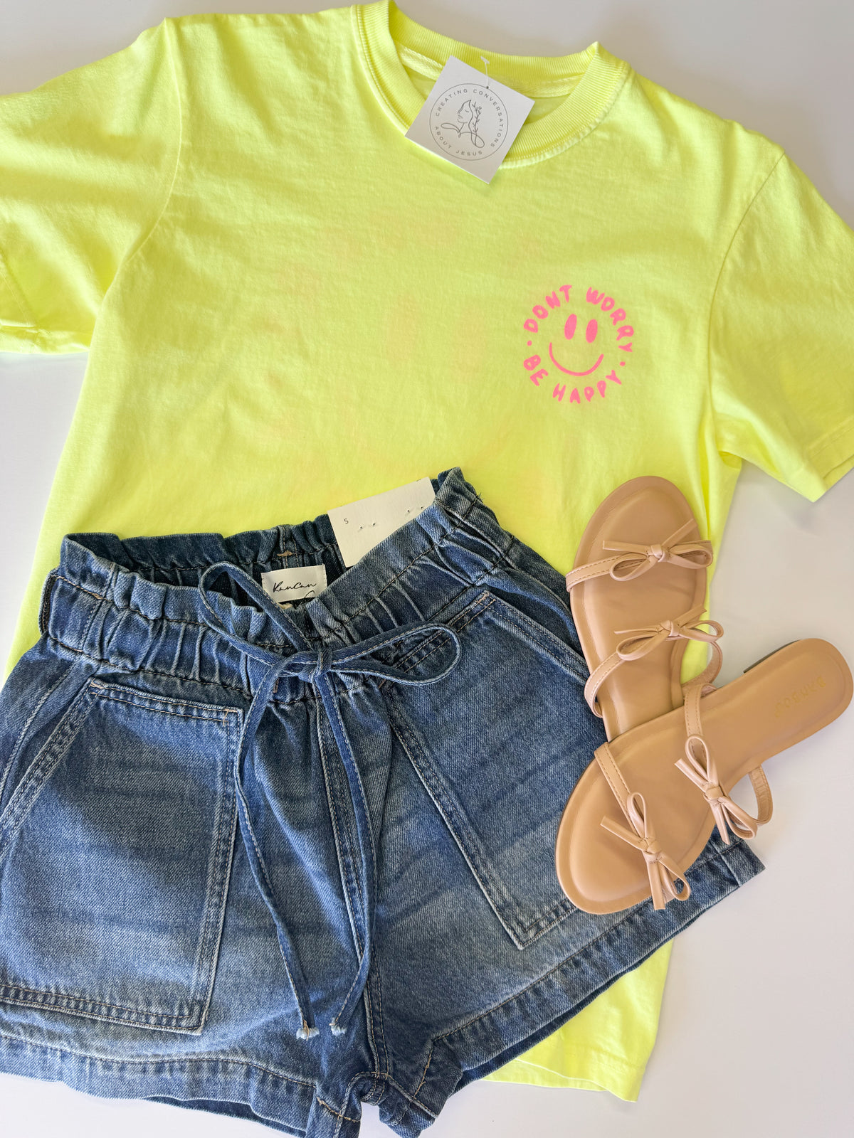 Be Happy Tee Neon Yellow | Dear Heart