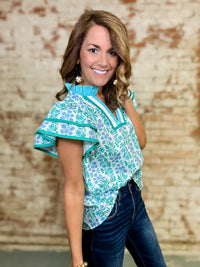 Allesa Flutter Sleeve Top