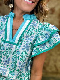 Allesa Flutter Sleeve Top