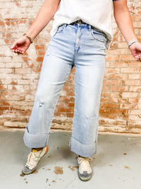 Caselton Cropped Wide Leg Jeans