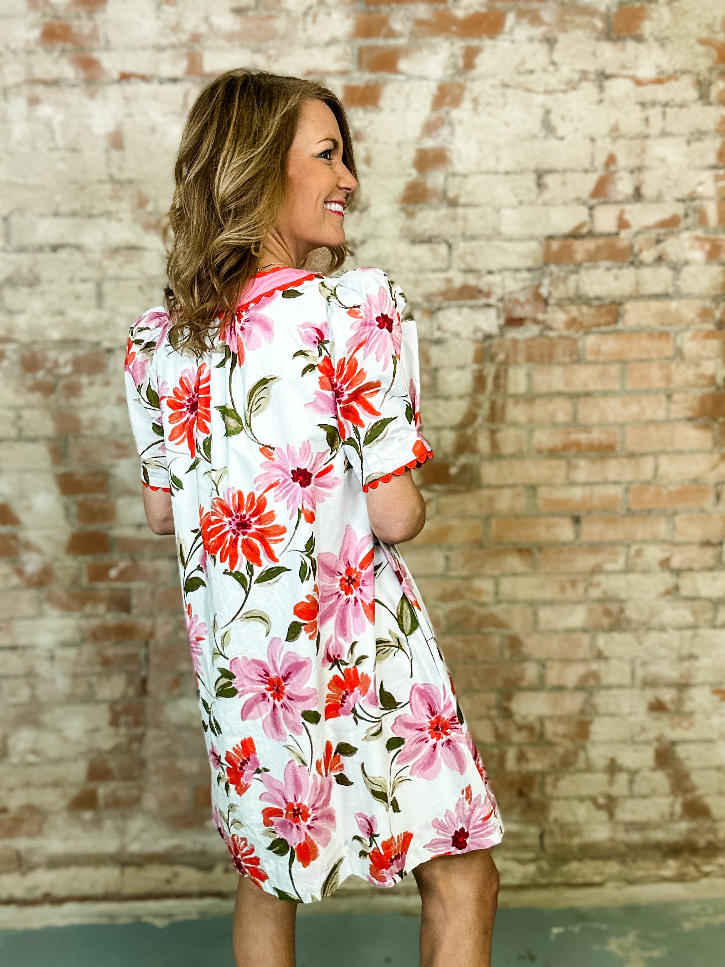 Jennabelle Scallop Trim Floral Print Dress