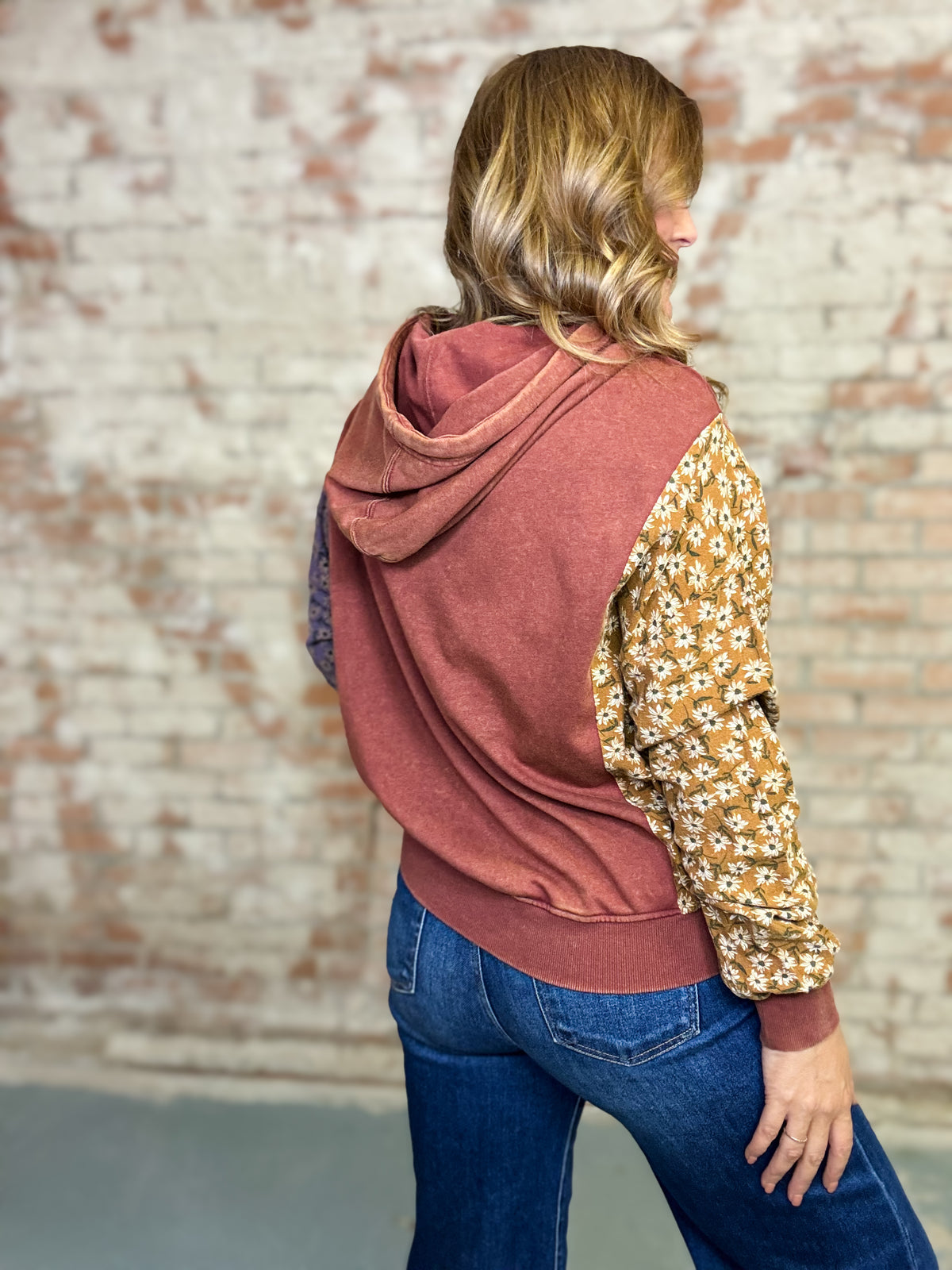 Lana Hooded Pullover