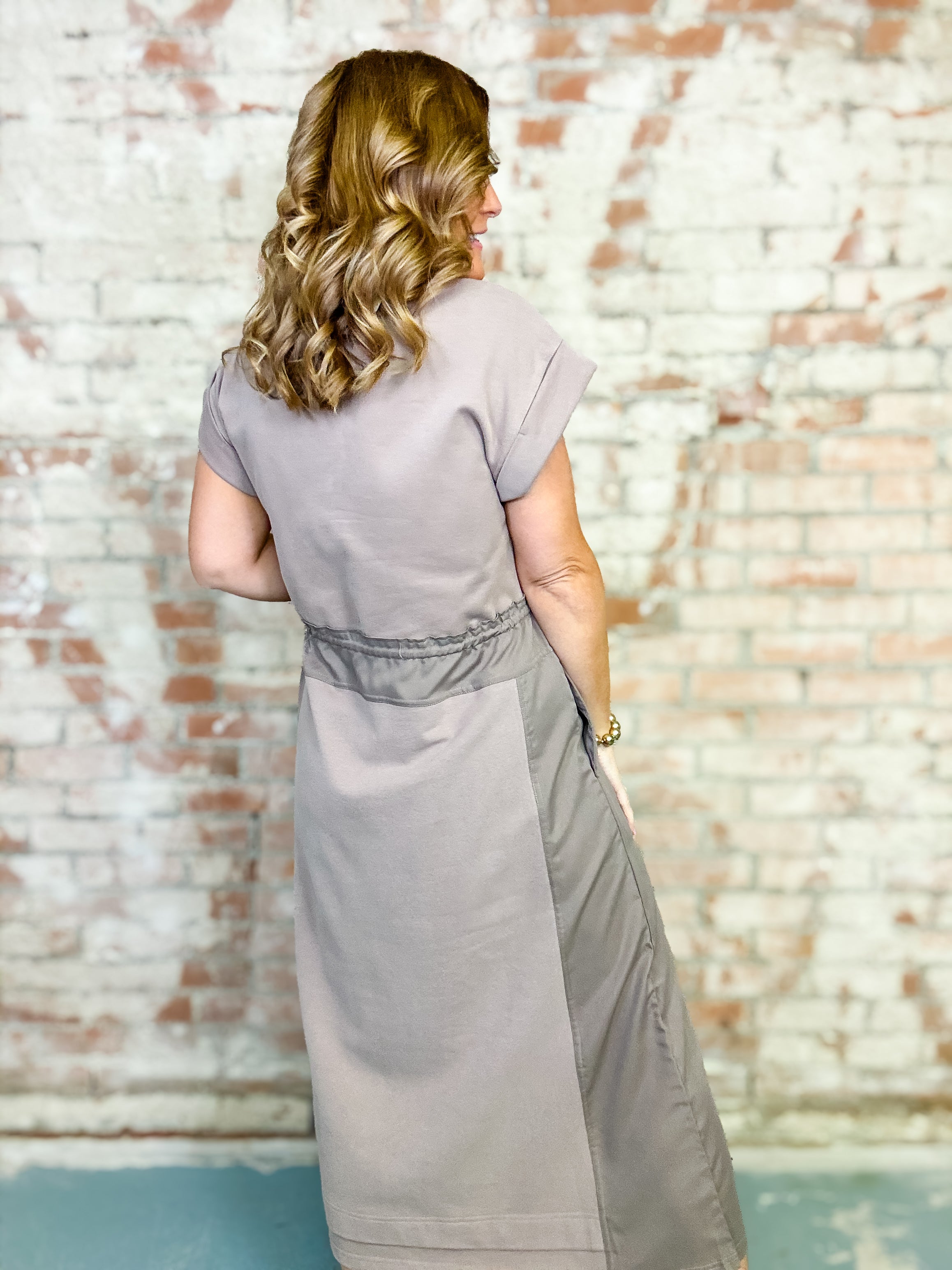 Jodee Solid Midi Dress