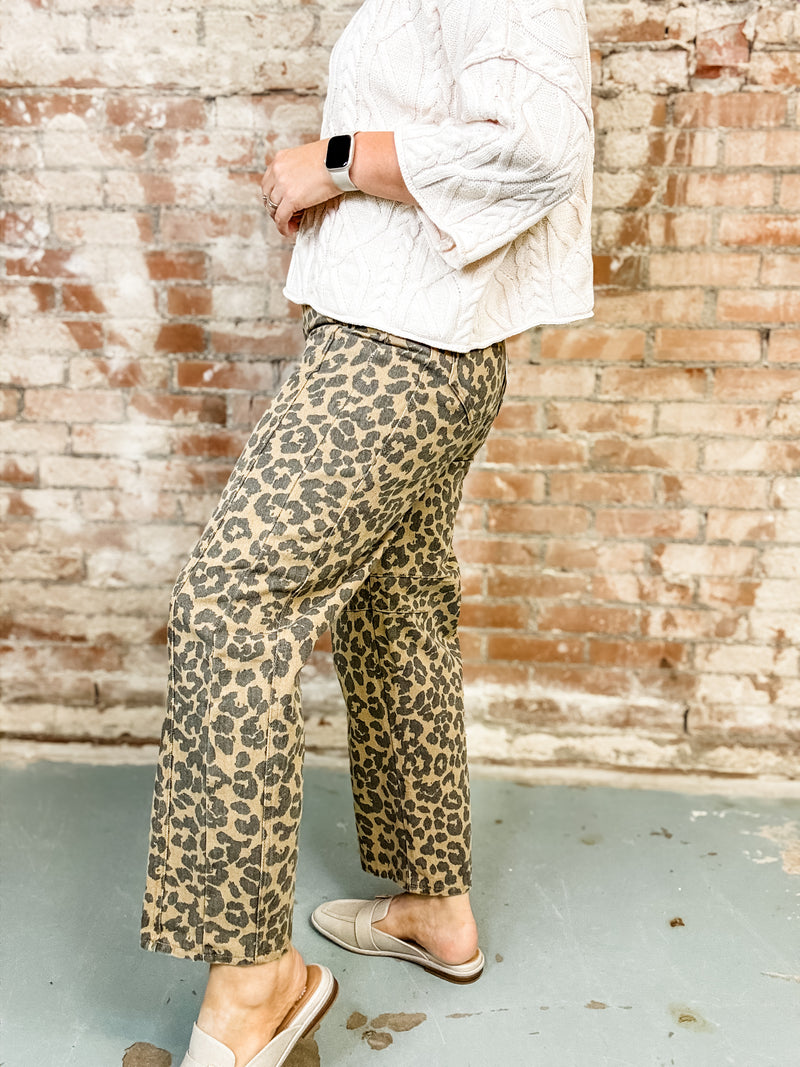 Pamela Leopard Pattern Ankle Pants