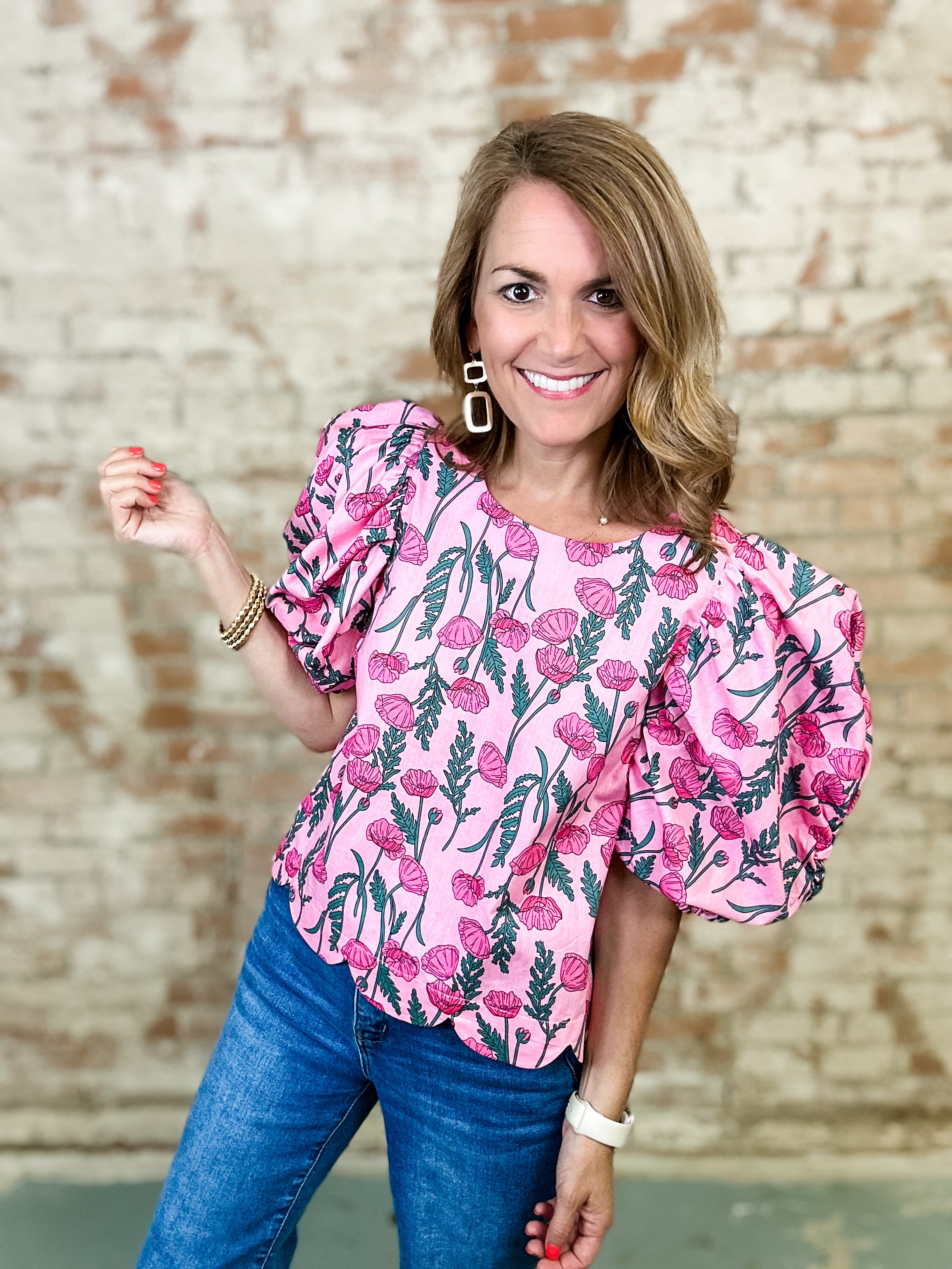 Janet Scallop Hem Floral Top