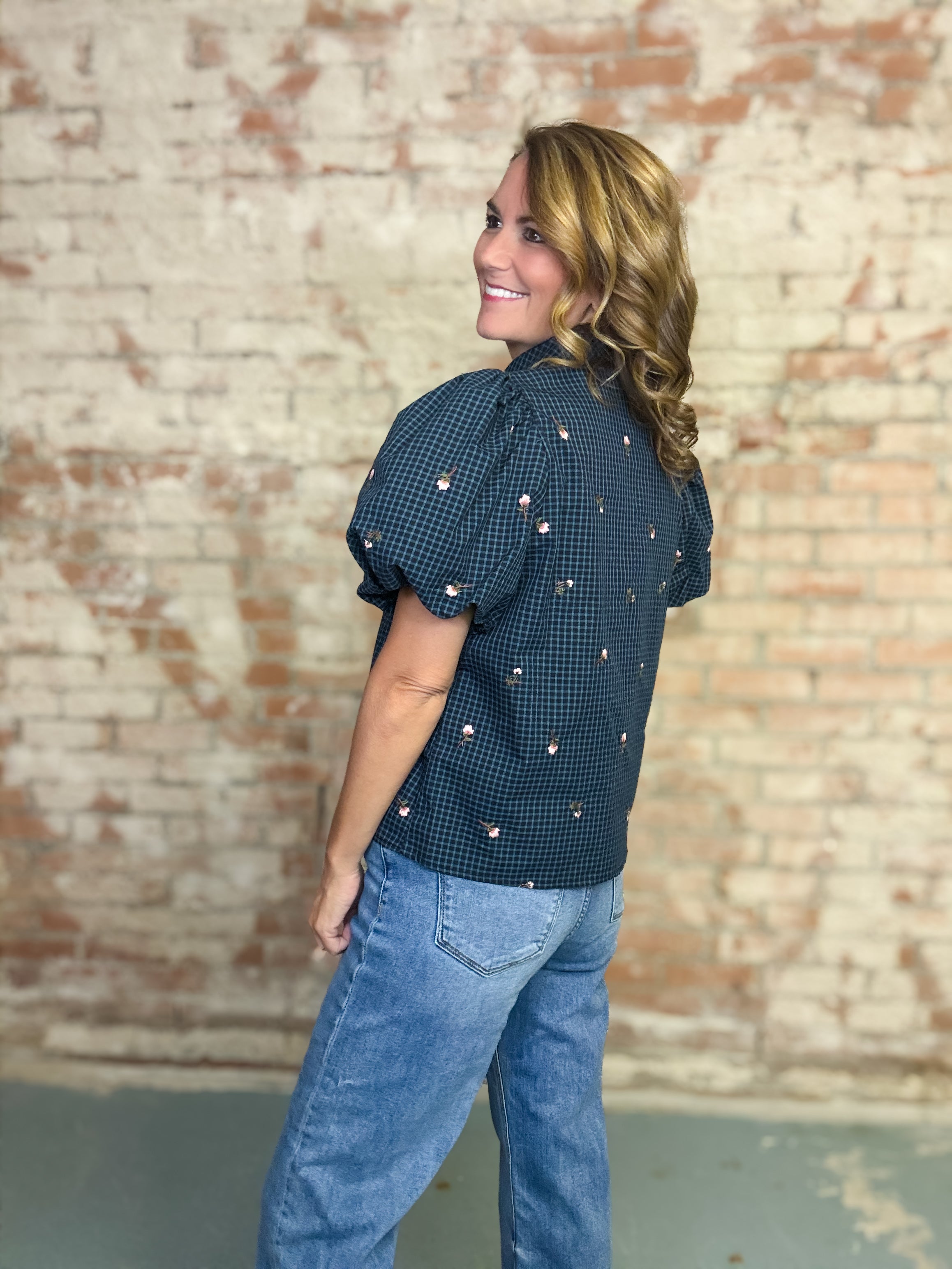 Leslie Floral Embroidered Top