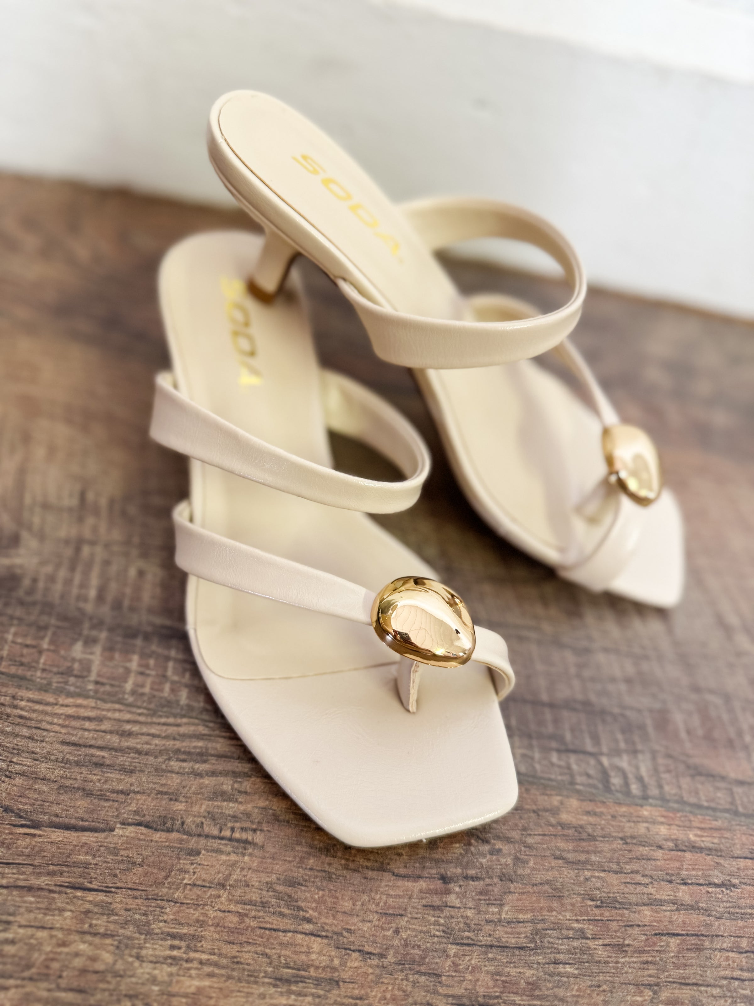 Vanesa Toe Strap Heel