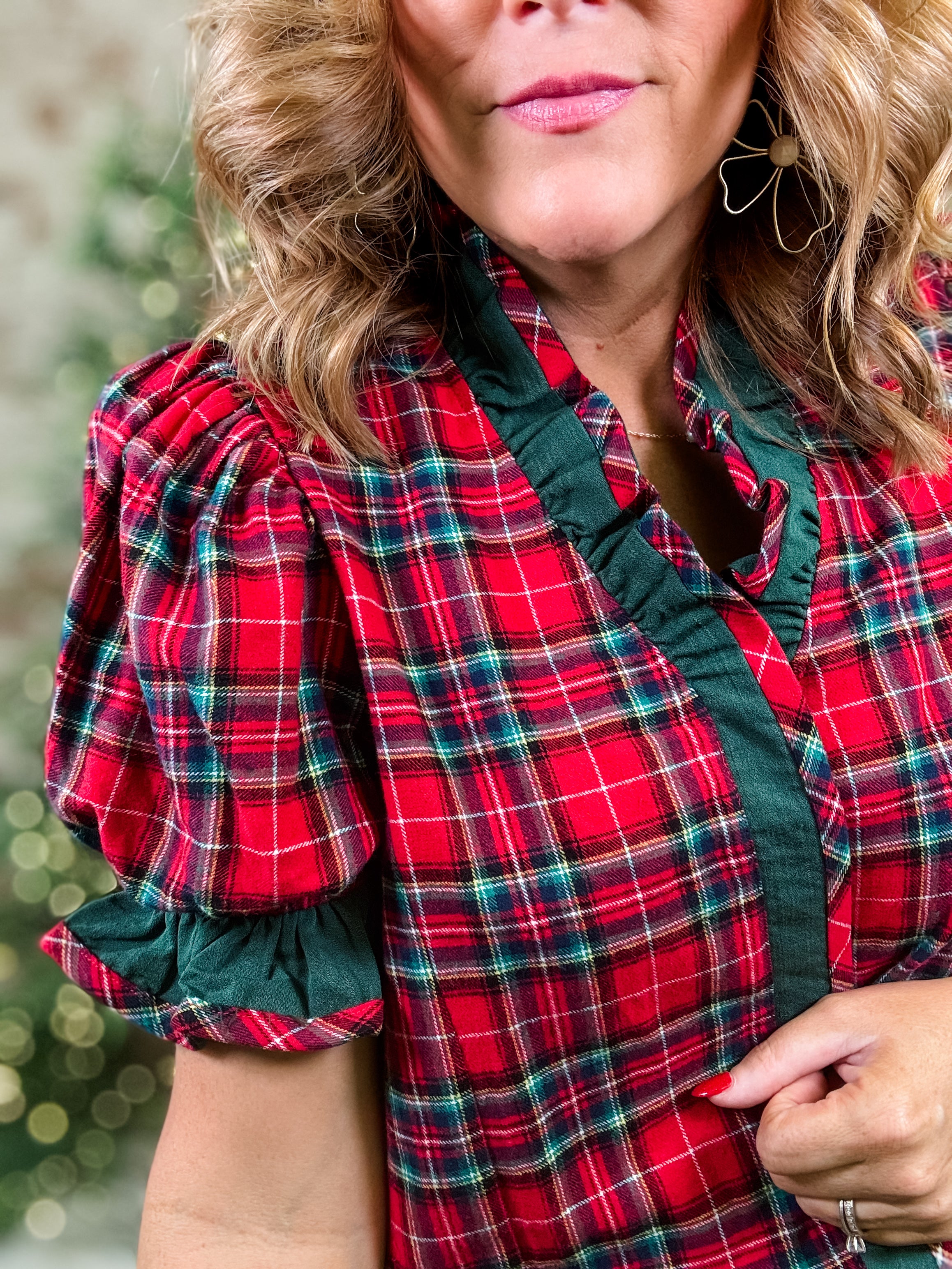 Glad Tidings Puff Sleeve Top