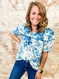 Cally Floral Print Scallop Trim Top