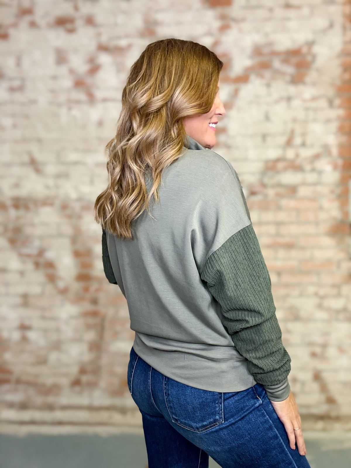 Hinton Casual Pullover Top