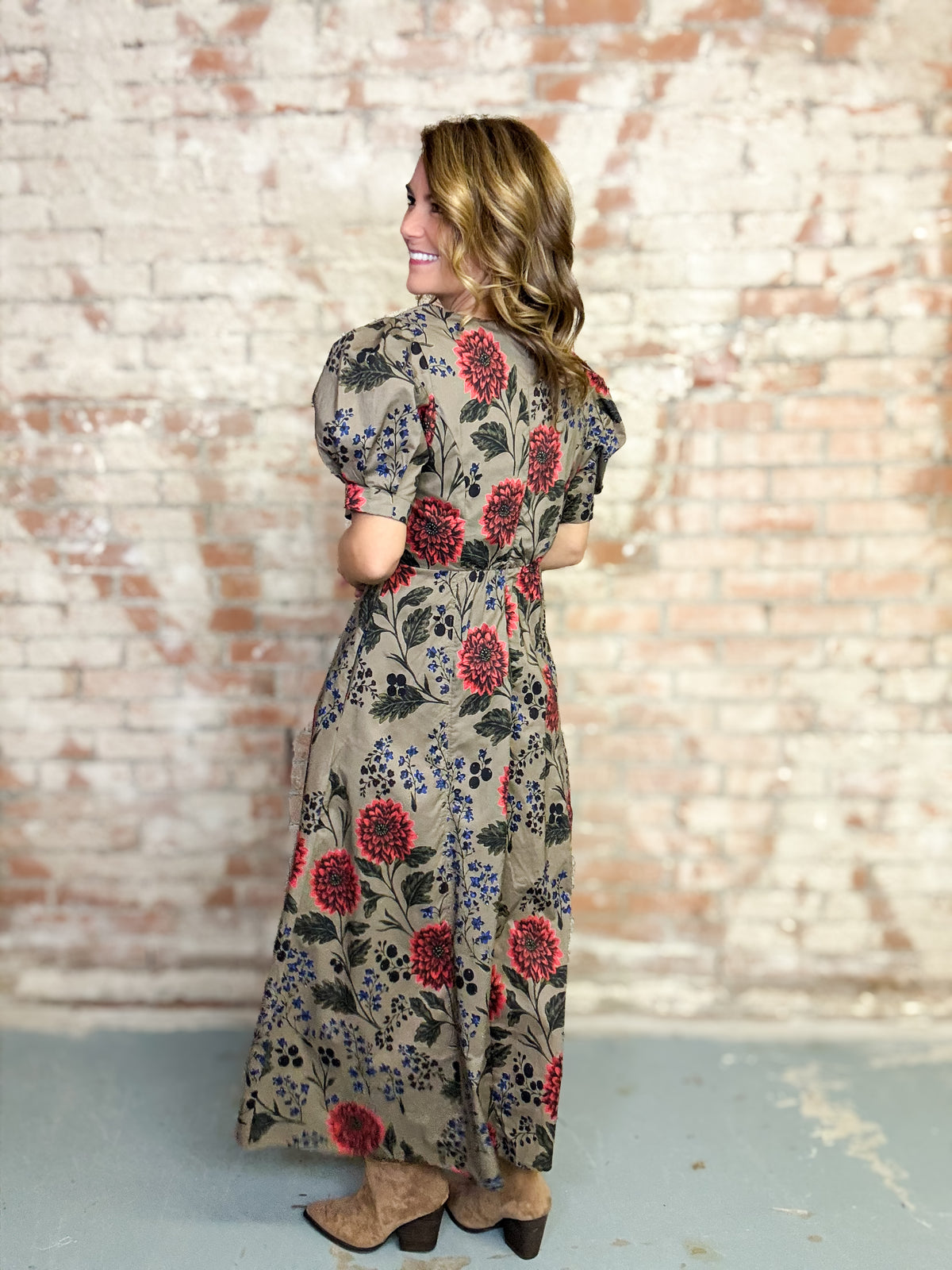 Lassiter Floral Midi Dress