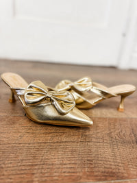 Dandy Bow Kitten Heel