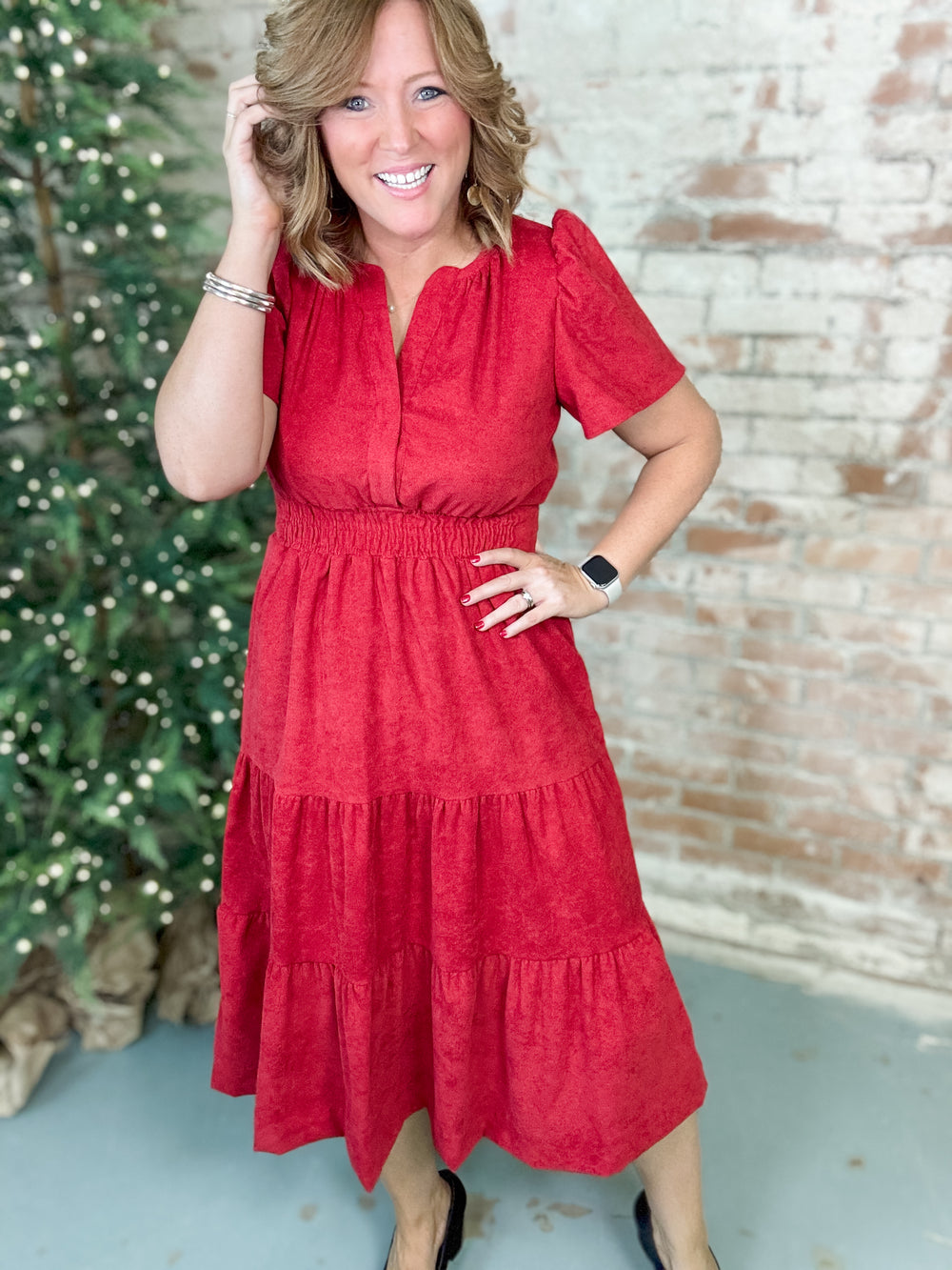 (THML) The Abbey Trimmed Midi Dress-Red main image 1