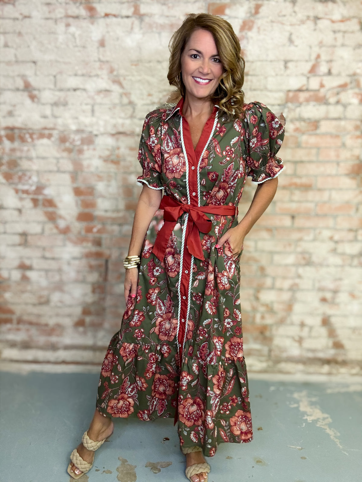 Leesa Floral Midi Dress