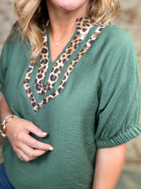 Anna Leopard Trim Top