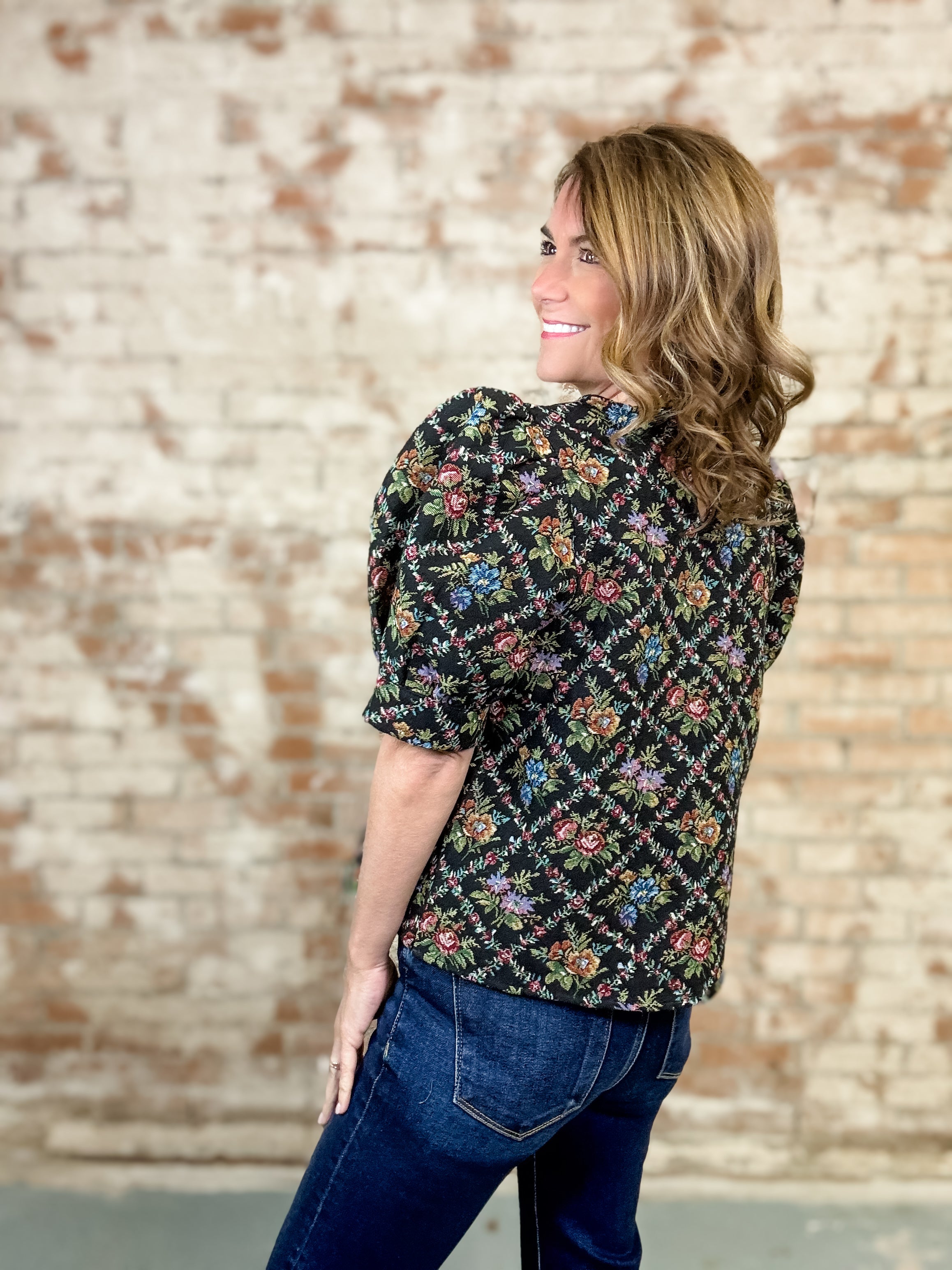 Vail Floral Puff Sleeve Top