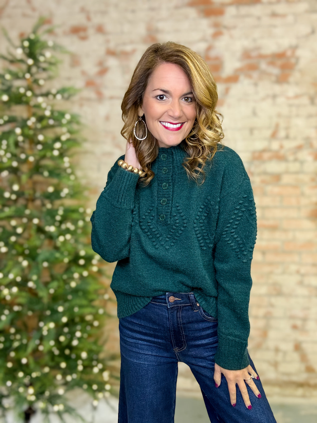 Kelynn Solid Sweater Top