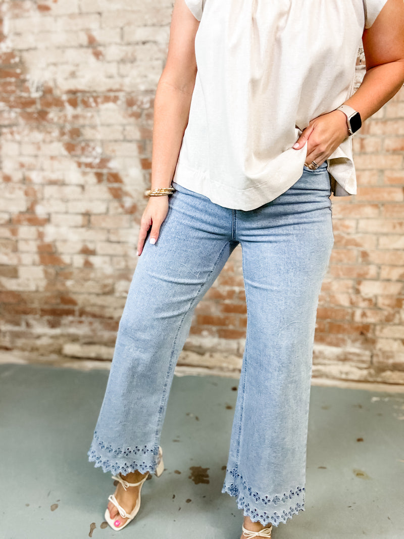 Colley Eyelet Cropped Jeans