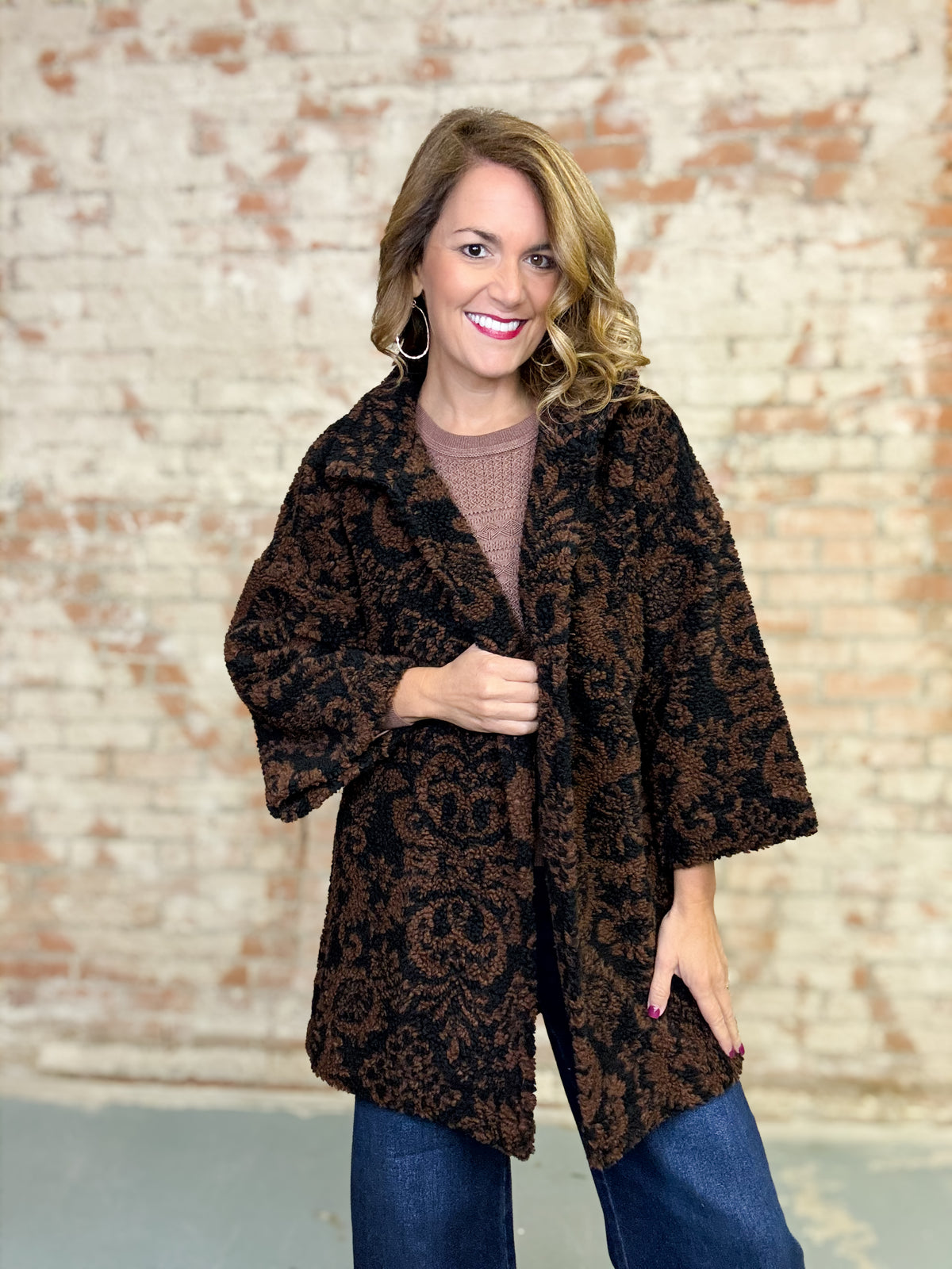Ivy Jane LeaAnne Sherpa Coat