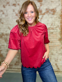 Noellia Scallop Detail Top