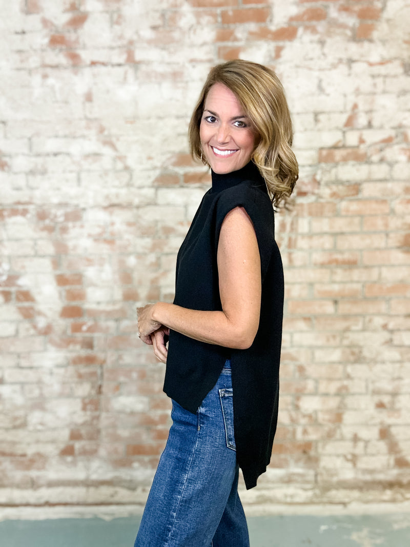 Donna Mock Neck Top