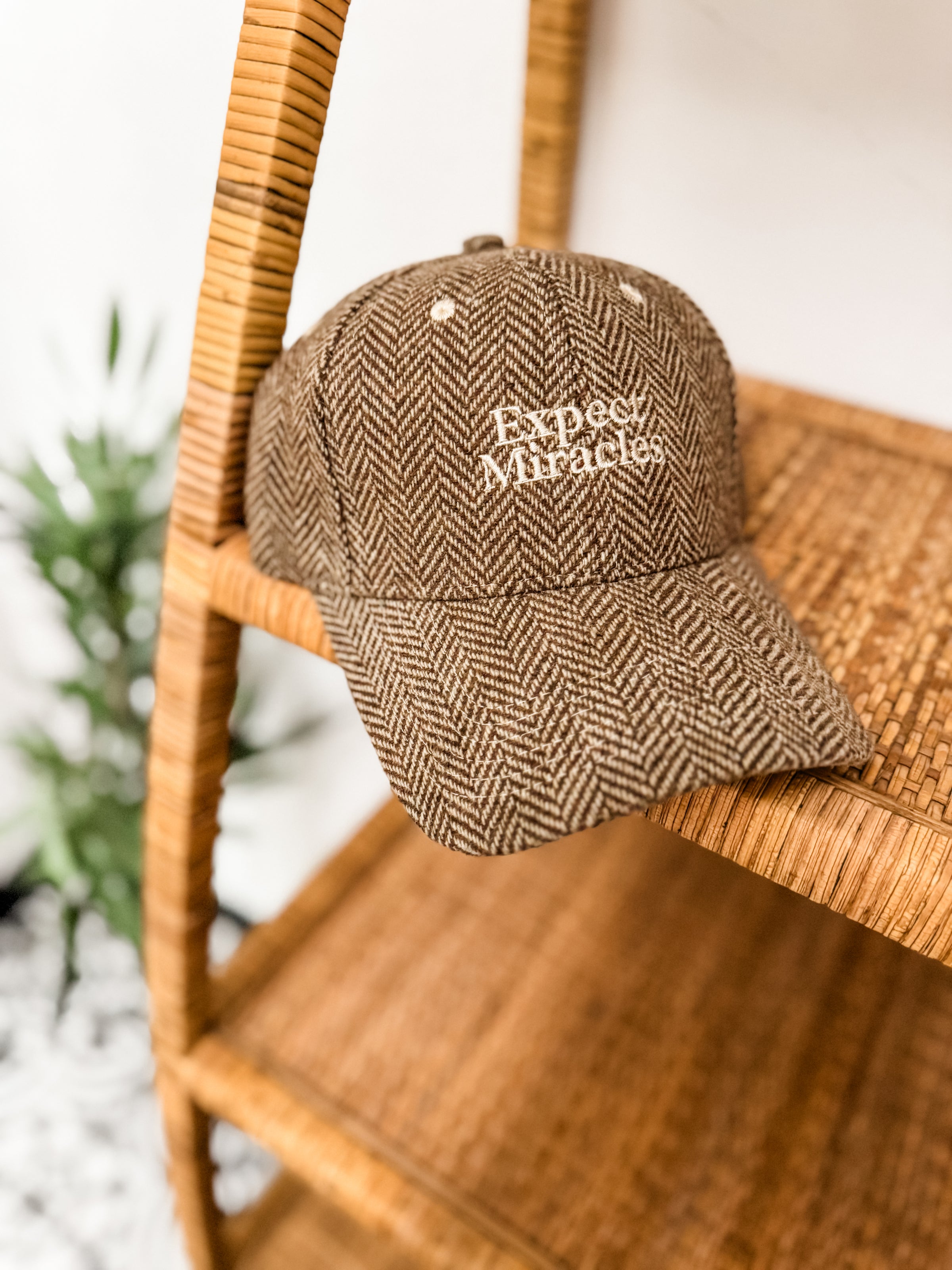 Expect Miracles Cap