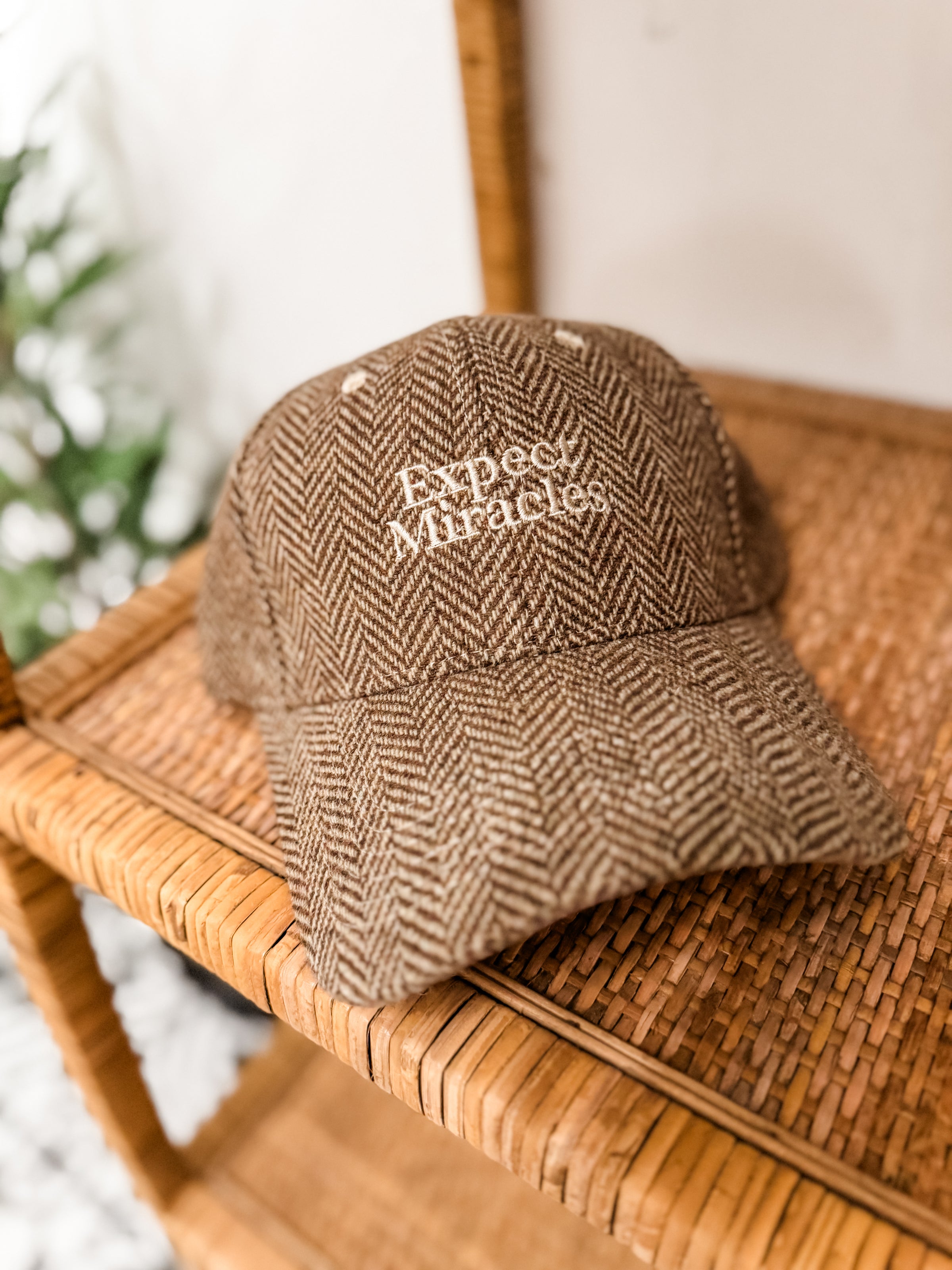 Expect Miracles Cap
