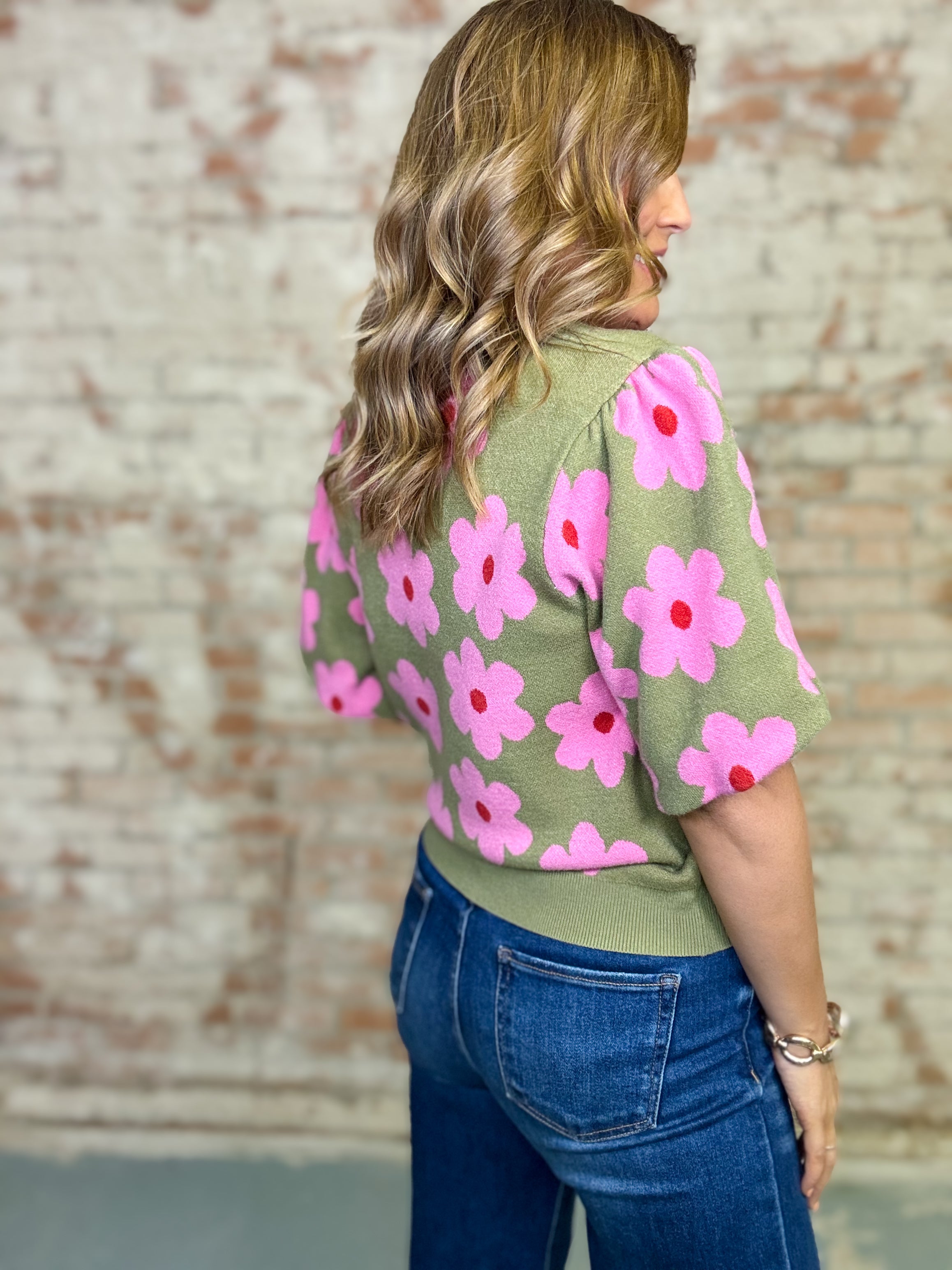 Yulisa Flower Sweater Top