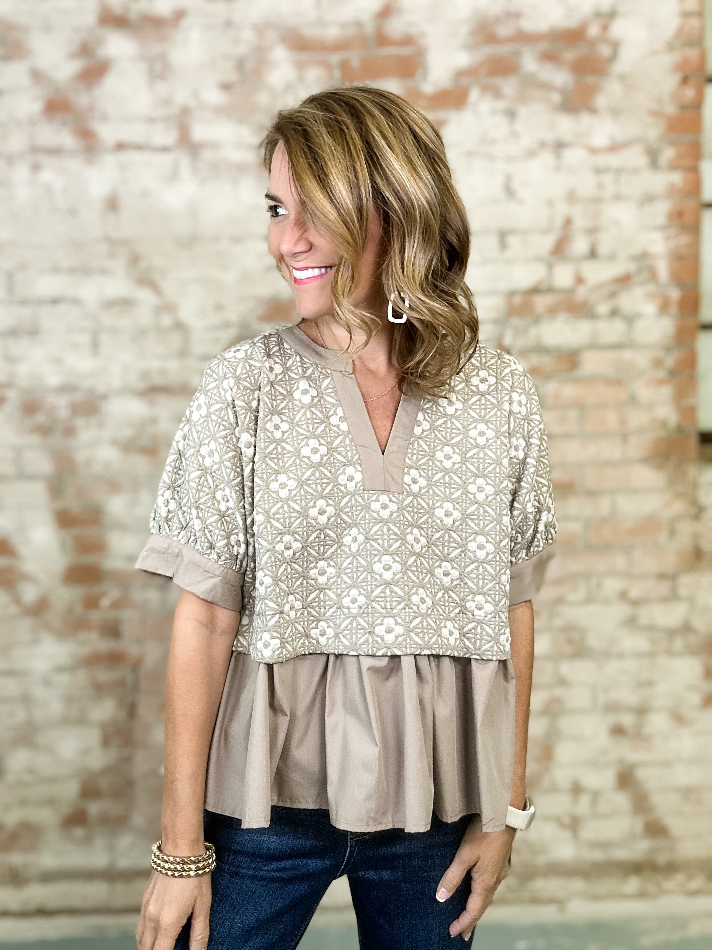 Scotty Pullover Top