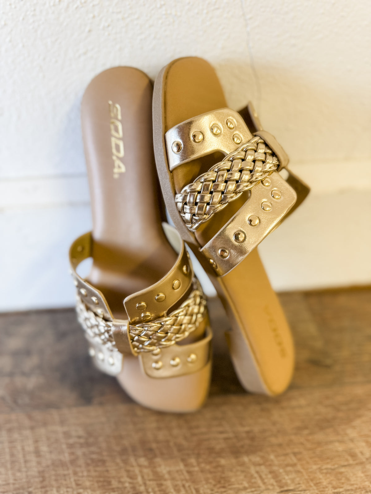 Seth Braided Gold Sandal