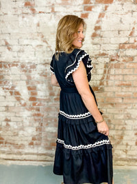 Sarahmarie Wavy Trim Midi Dress